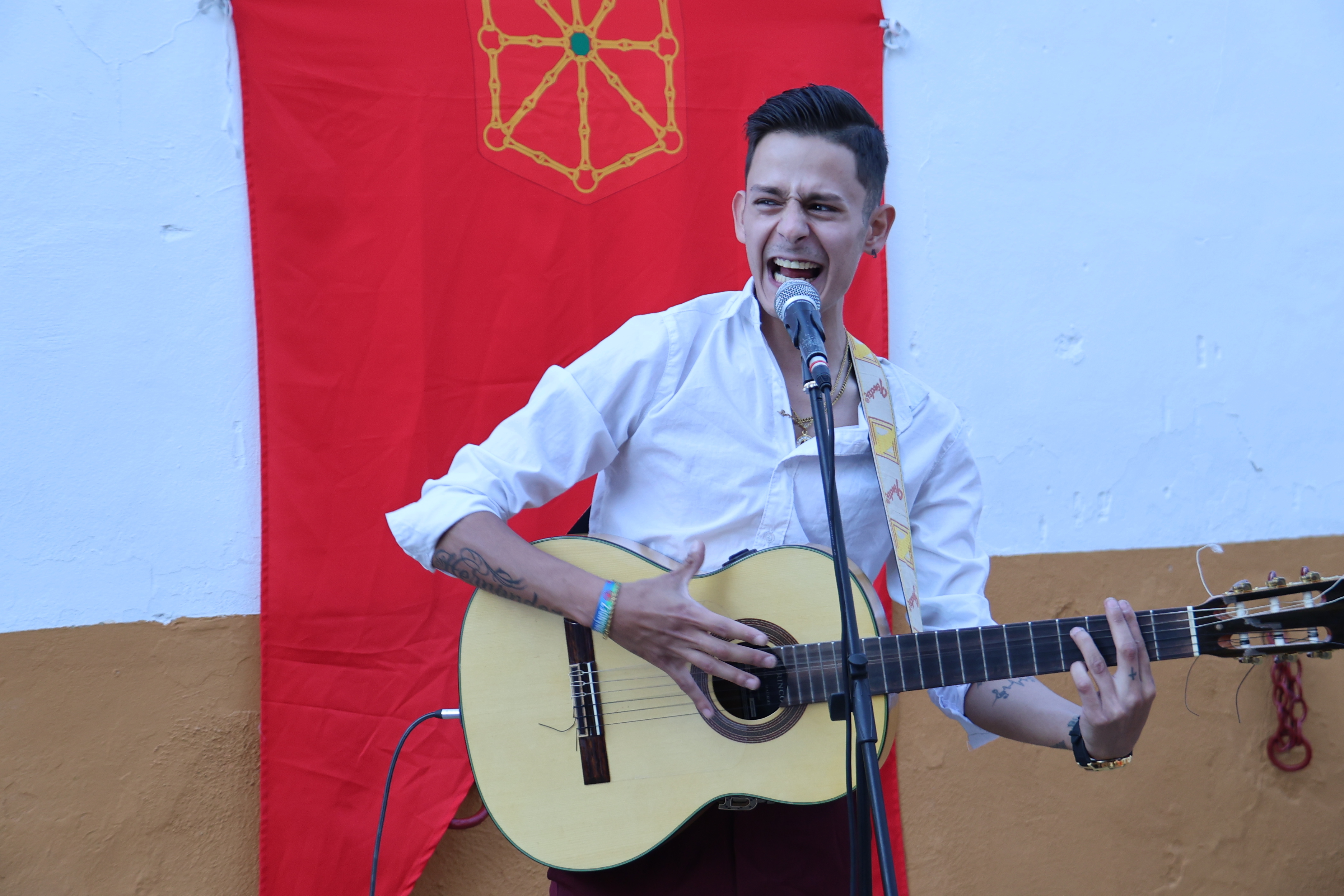 La presentación de la Feria Taurina de Tudela 2026 concluyó con la actuación de David Jiménez